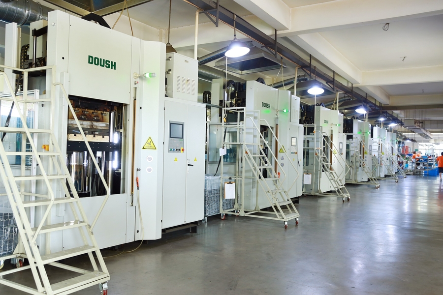 Jiangsu Kunyuan Rubber & Plastic Technology Co.,Ltd สายการผลิตของผู้ผลิต